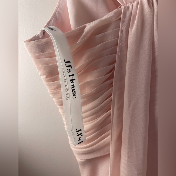 Flowy Pink Chiffon Prom or Bridesmaid Dress - Picture 7 of 13